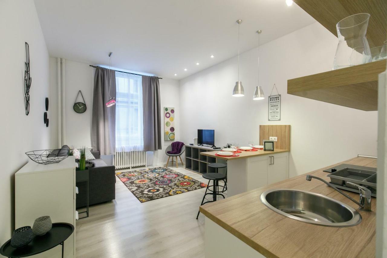 Ella Apartment Βουδαπέστη Εξωτερικό φωτογραφία